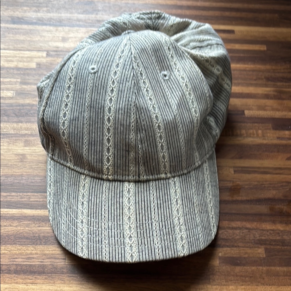 Striped Gray Cap